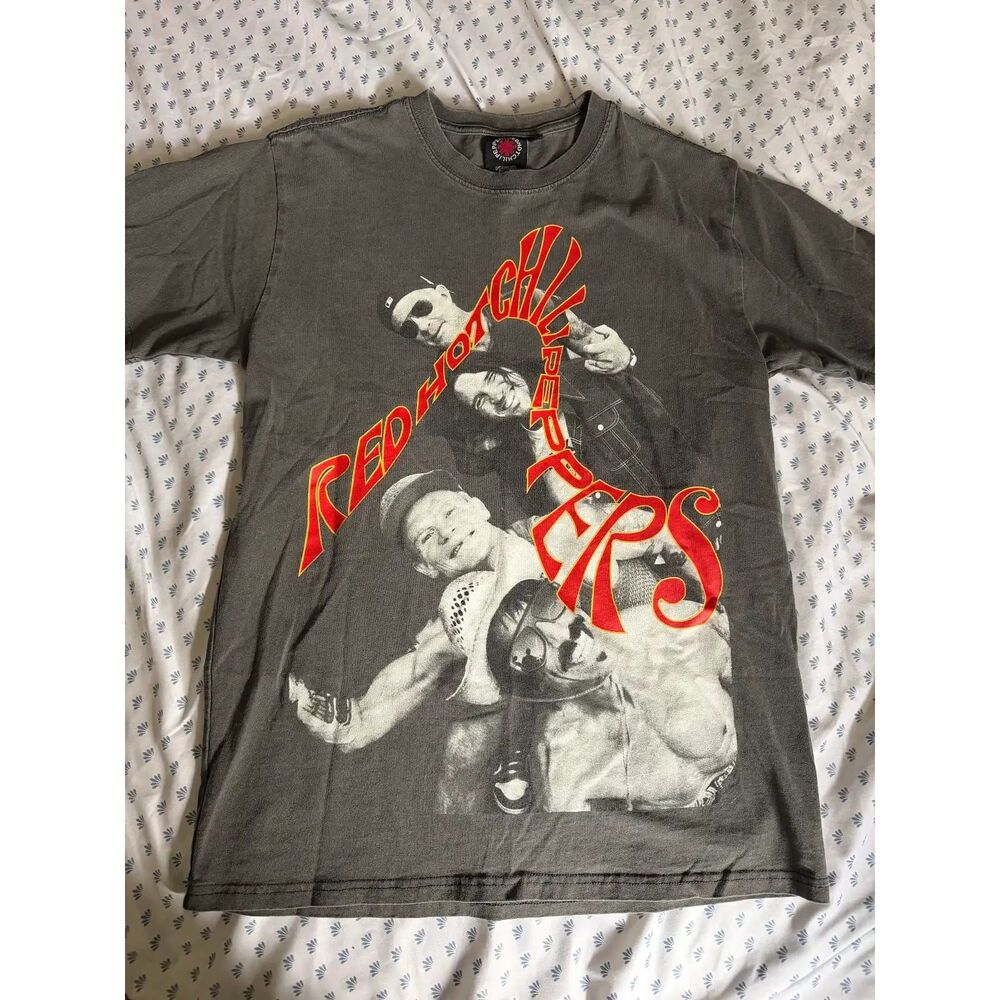 Red Hot Chili Peppers Unlimited Love World Tour 2024 Grey Tshirt